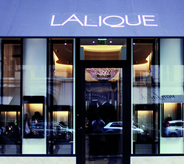 Бутик Lalique з сучасним фасадом